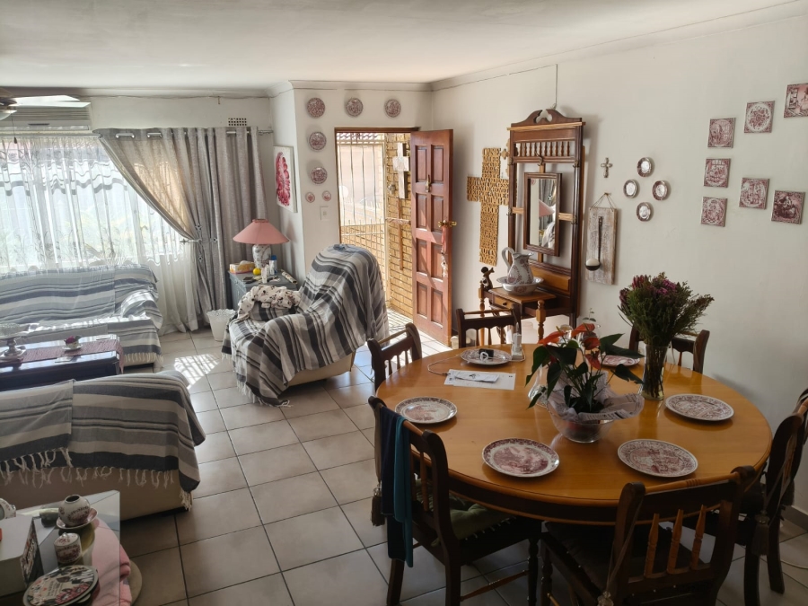 3 Bedroom Property for Sale in Rustenburg Central North West